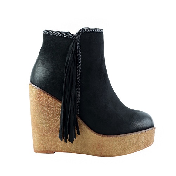 ShopFor_Fun Boutique Shoes Ladies Burke Black Faux Suede Fringe